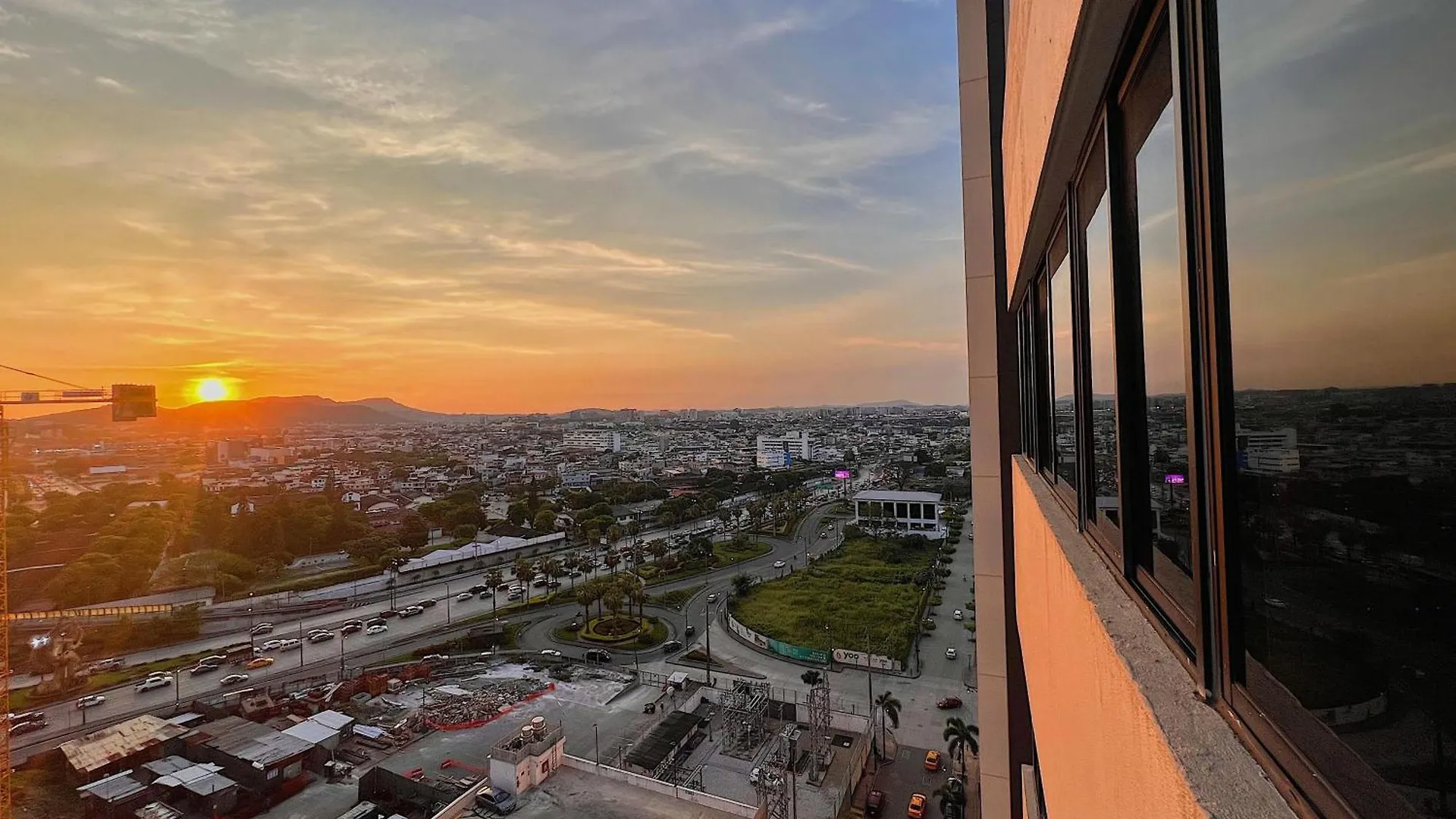 Departamentos De Lujo En Puerto Santa Ana, Guayaquil Ecuador Apartment