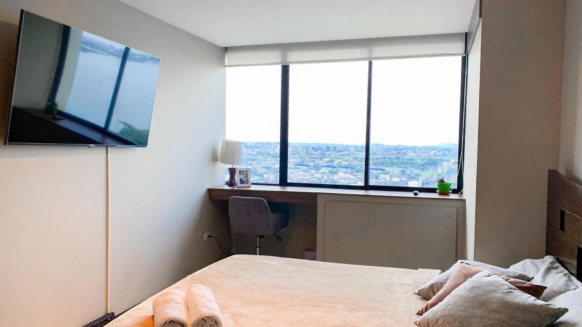 Departamentos De Lujo En Puerto Santa Ana, Guayaquil Ecuador Apartment