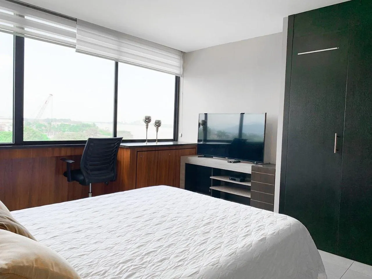 Departamentos De Lujo En Puerto Santa Ana, Guayaquil Ecuador Apartment