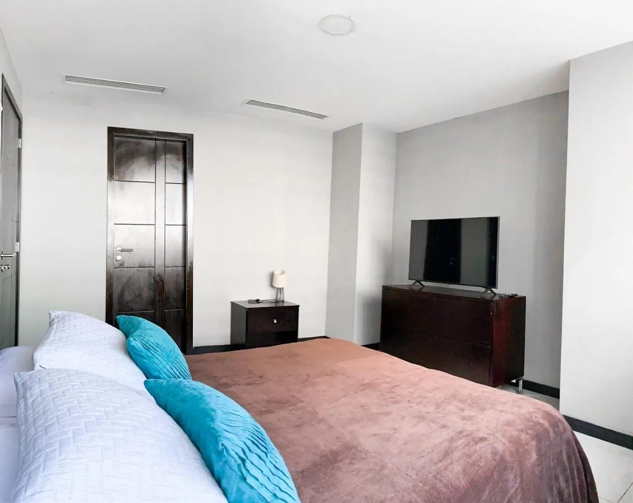 Departamentos De Lujo En Puerto Santa Ana, Guayaquil Ecuador Apartment Ecuador