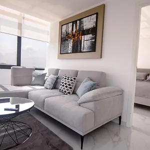 Apartamento 702 Bellini, Puerto Santa Ana,, Guayaquil